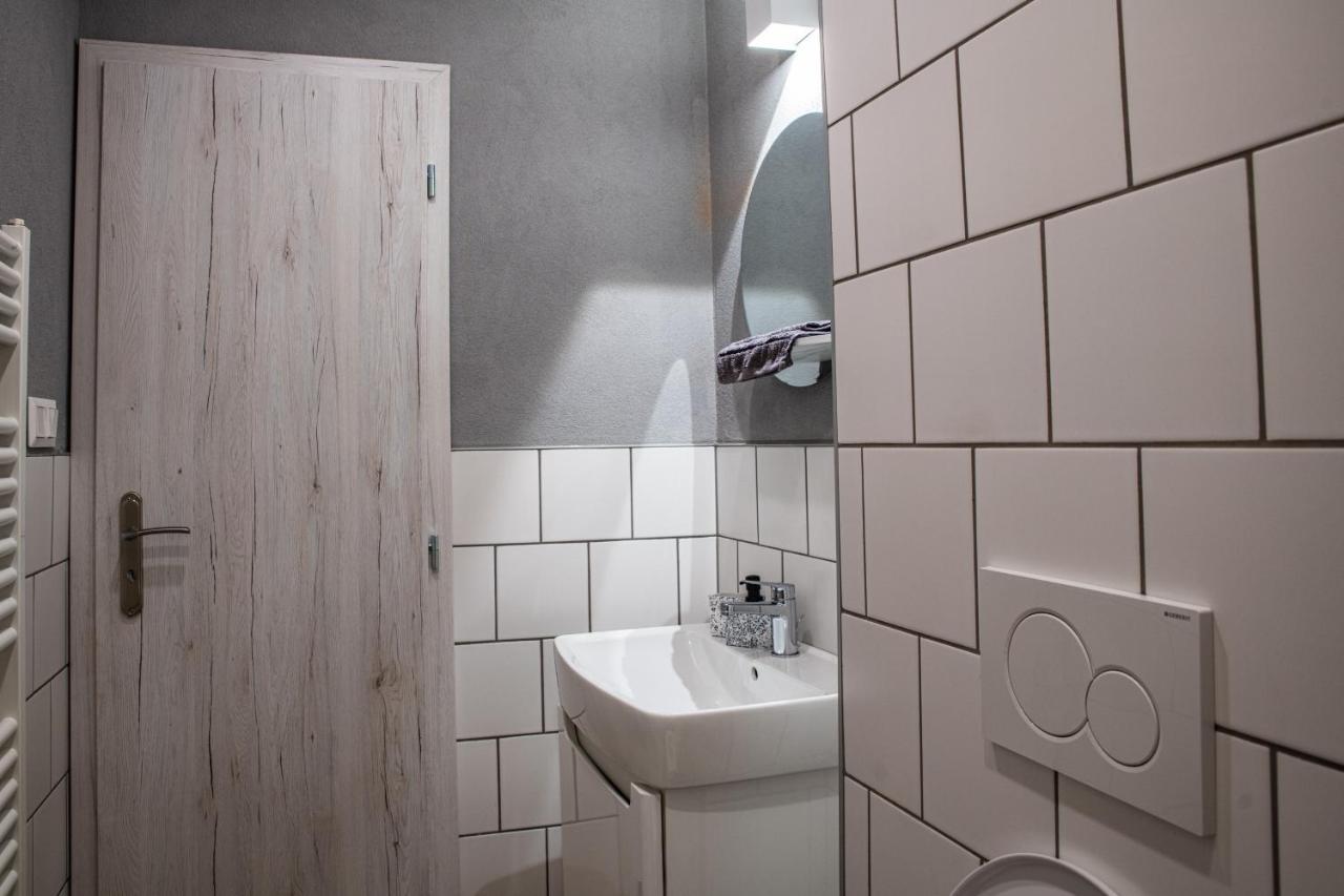 Отель K-House Липтовски-Микулаш Экстерьер фото