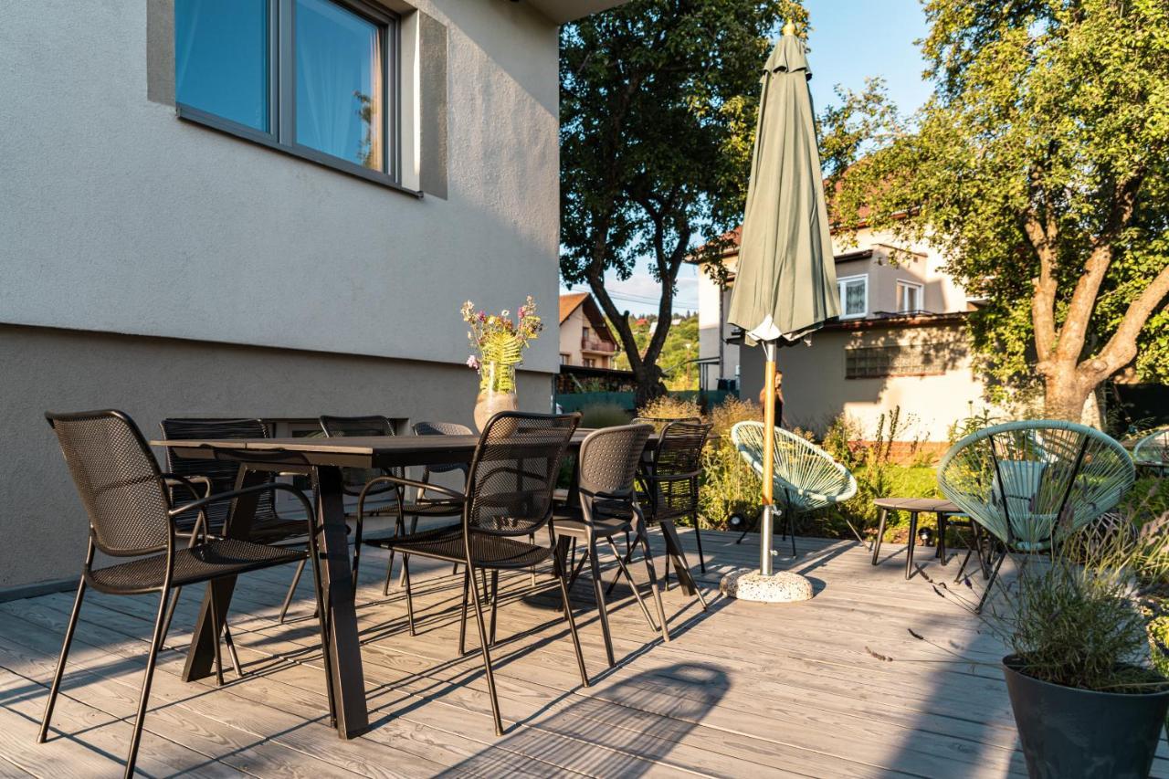 Отель K-House Липтовски-Микулаш Экстерьер фото